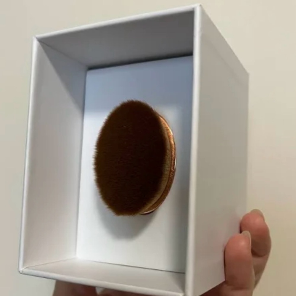 Artis palm brush mini rose gold NWOT